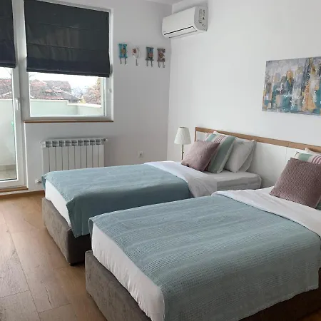 Gardenia Apartments-2